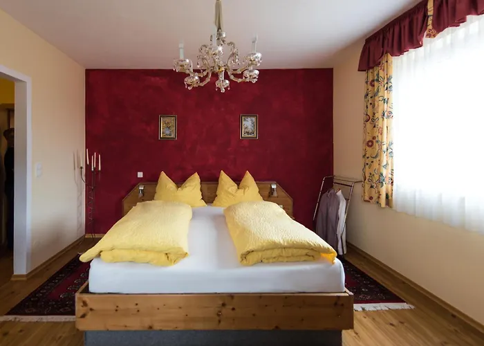 Wirt Weissau Hotel *