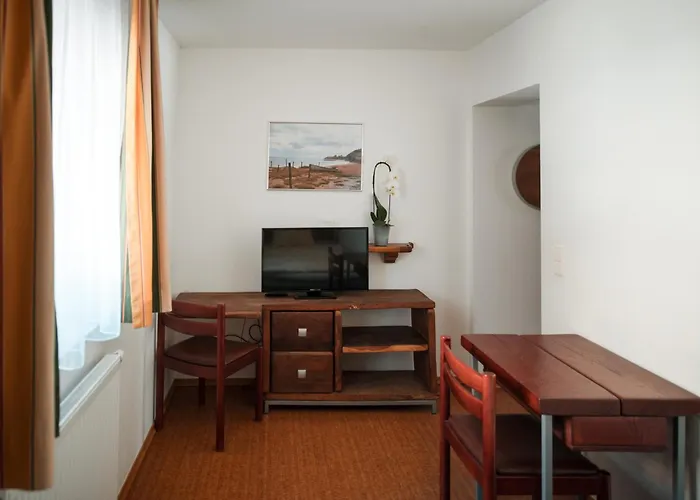 Wirt Weissau * Oberweissau