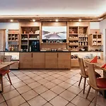 Hotell Wirt Weissau