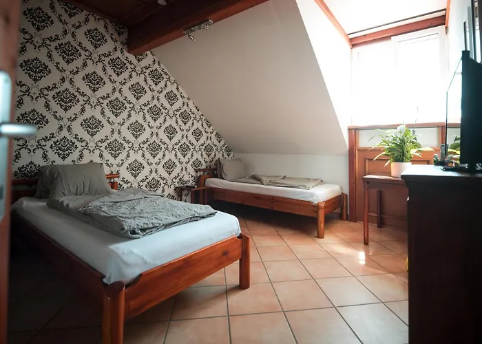 Hotel Wirt Weissau Oberweissau